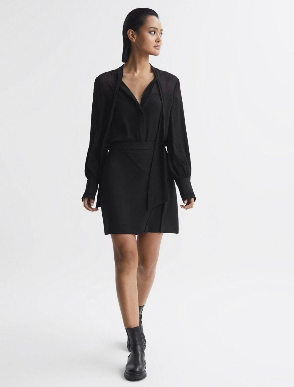 REISS Erin High Rise Mini Skirt Size 6 (US) UK10‎ Black NWT